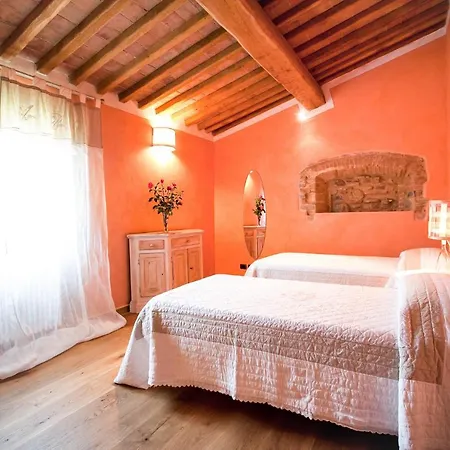 Fattoria Le Fonti Apartment